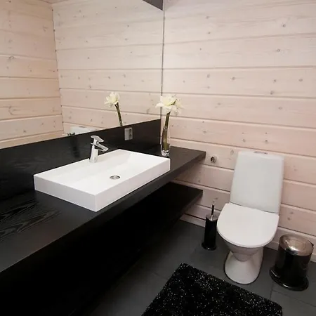 Aurinkotoermae Apartament